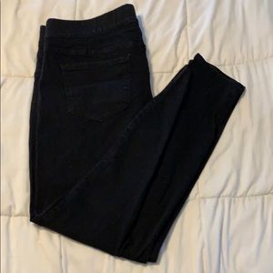 Skinny black jeggings
